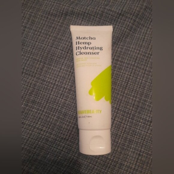 Krave Beauty Matcha Hemp Hydrating Cleanser 120ml - Picture 5 of 7